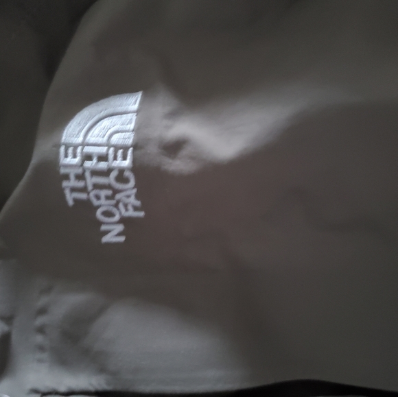 The North Face Jacket - Picture 4 of 4